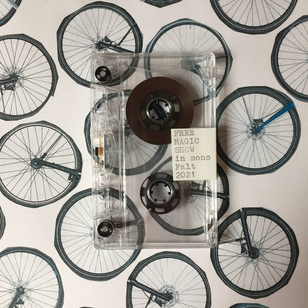 Free Magic Show // in mono TAPE Tobira Records