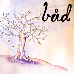 Båd // Oktober Vipper Bladene Af Træerne TAPE